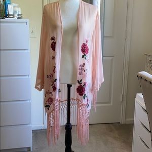 Rose stitched kimono